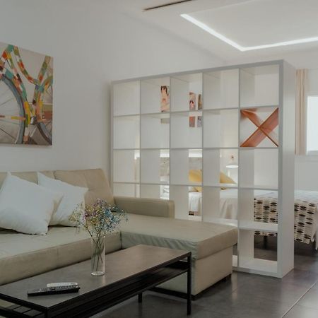 Marques De Guadiaro 1 Apartamentos Малага Экстерьер фото
