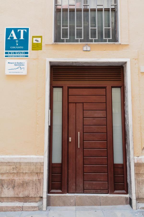 Marques De Guadiaro 1 Apartamentos Малага Экстерьер фото