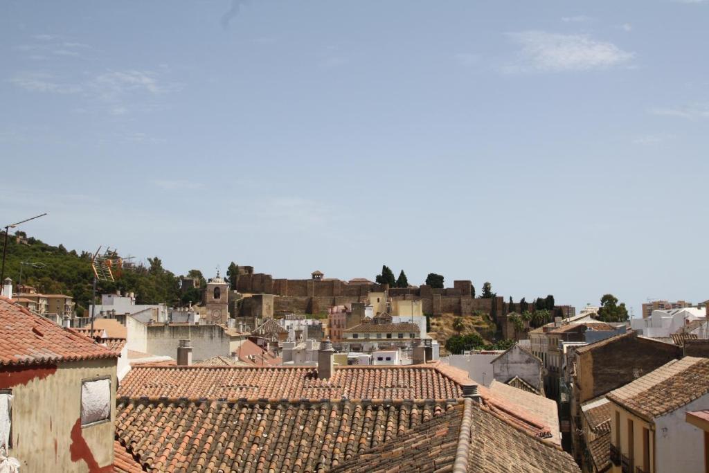 Marques De Guadiaro 1 Apartamentos Малага Экстерьер фото