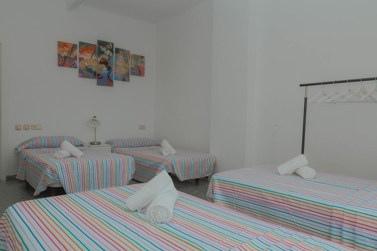 Marques De Guadiaro 1 Apartamentos Малага Экстерьер фото